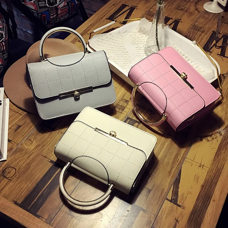 

Women's Versatile Shoulder Bag Fashion Handbag Square Sling Bag WOMEN'S Bag Shoulder Bag Small Bag 2017 New Style Korean-style F