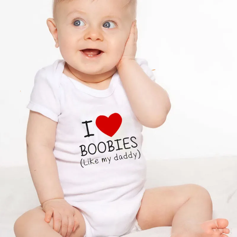 Забавная Одежда для новорожденных; Детский комбинезон с надписью «I Love Boobies»; Повседневный детский цельнокроеный милый комбинезон для младенцев - Цвет: Белый