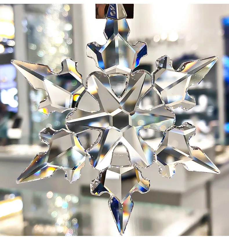 2020 Crystal Snowflake Car Pendant Glass Snowflakes Decor Suspension Ornaments Sun Catcher Shining Star Hanging Trim Xmas Gifts