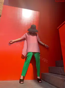 

Miyake Pleated New Style Base Shirt Outer Wear oversized t shirt