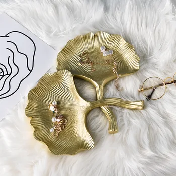 

Nordic style ginkgo leaf modeling creative sushi plate gold plate jewelry tray delicate food plate snack plate