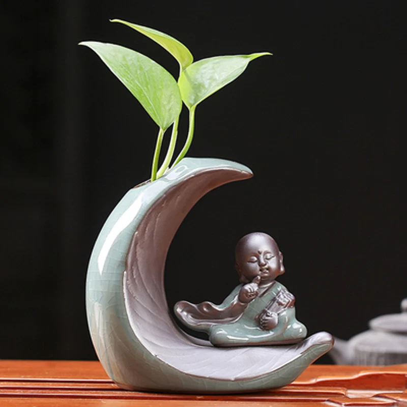 Little Monk Ceramic Chinese Kung Fu Geyao Tea Pet, Creative Moon Shape Ornaments, Hydroponics Flower Pot Vases, Desktop Decor