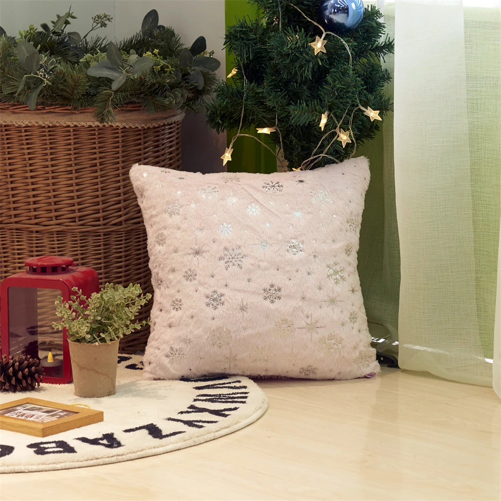 

Christmas Cushion Cover 18x18 Snowflake Decorations Plush Pillow Cover for Home Sofa Gift Decorative Nordic Home Decor