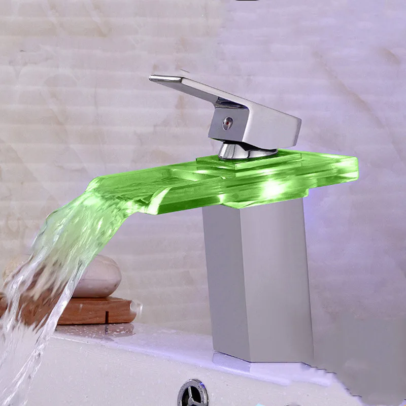 Современный светодиодный RGB смеситель для ванной комнаты Водопад Стекло и раковина бассейна хромированный кран