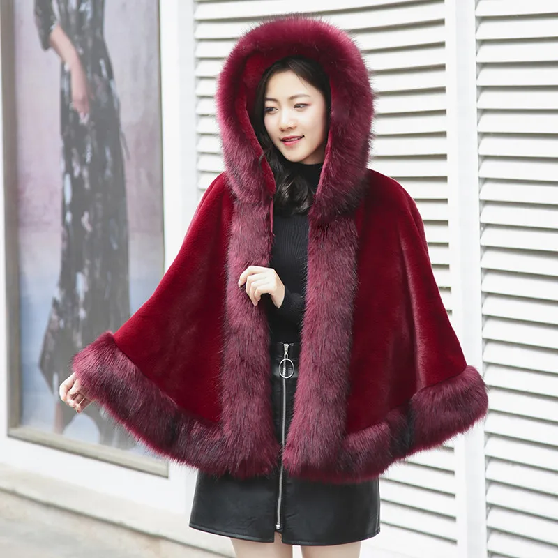 

New Winter Women Short Cloak Coat New Warm Thick Feather Faux Fox Fur Coats Female Hooded Amice Jacket Sleeveless Outwear AB1633