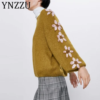 

YNZZU Floral Embroidery Knitted Sweater Women 2020 Spring Autumn O Neck Long Sleeve Loose Female Pullover Jumper AT432