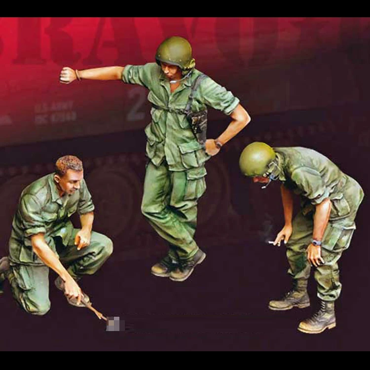 

1/35 US Tank Crew, Resin Model Soldier GK, WWII military themes, Unassembled and unpainted kit