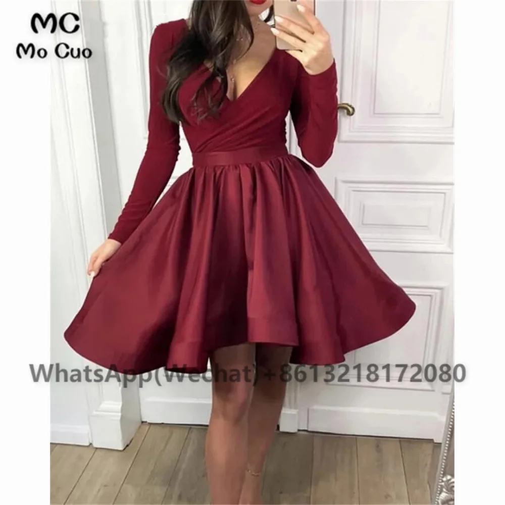 Burgundy-Homecoming-Dress-Deep-V-Neck-Modest-Velvet-Long-Sleeves-Satin-Ruffles-Homecoming-Dresses-Graduation-Gowns.jpg_.webp_Q90.jpg_.webp_.webp (2)_副本