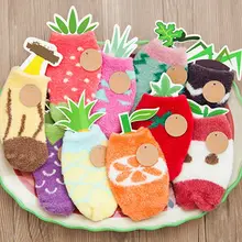 Милые короткие бархатные носки кораллового цвета с фруктовым ароматом для малышей Нескользящие Теплые Носки ярких цветов для дома и сна