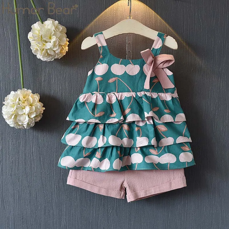 green BZ224D Humor Bear Girls Clothing Set Summer New Cute Flowers Flying sleeves T-shirt+ Shorts Kids Suit Toddler Baby Girls Clothes - Цвет: green BZ224D