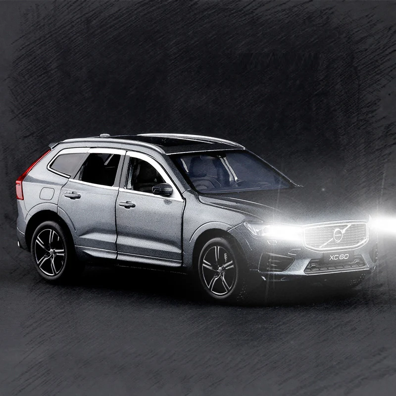 Внедорожник VOLVO XC60 металлическая игрушечная машинка со звукосветильник 1:32 |