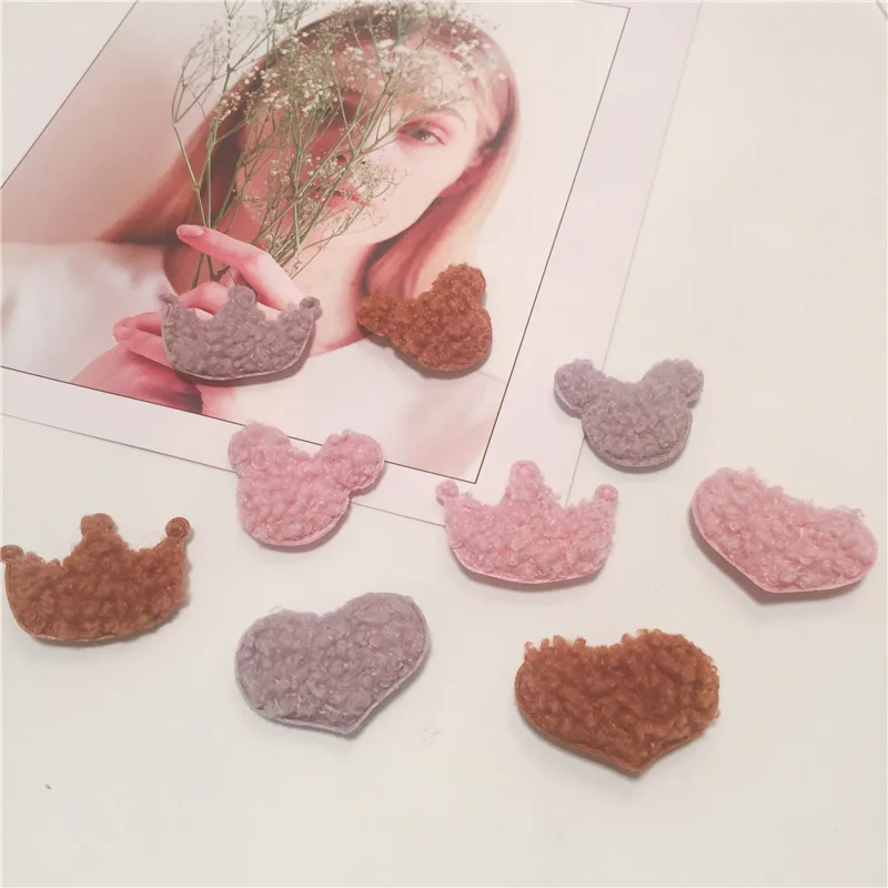 15 шт. di Lana Orecchie di coniglioбыл Fiore Del Cuore Della Pesca di патч Mano FAI DA TE Materiale Da Cucire Abbigliamento Copri