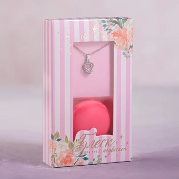 

A set of lip gloss 10 grams and a pendant "Tenderness" 4467058