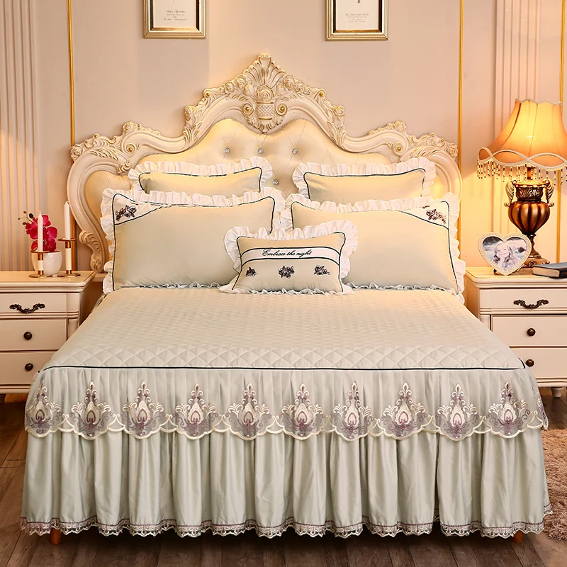 

Embroidered Princess Bedspread Bed Skirts Elastic Quilted Thicken Warm Bedclothes Bed Cover Soft Lace Bedding Bed Sheet Cotton