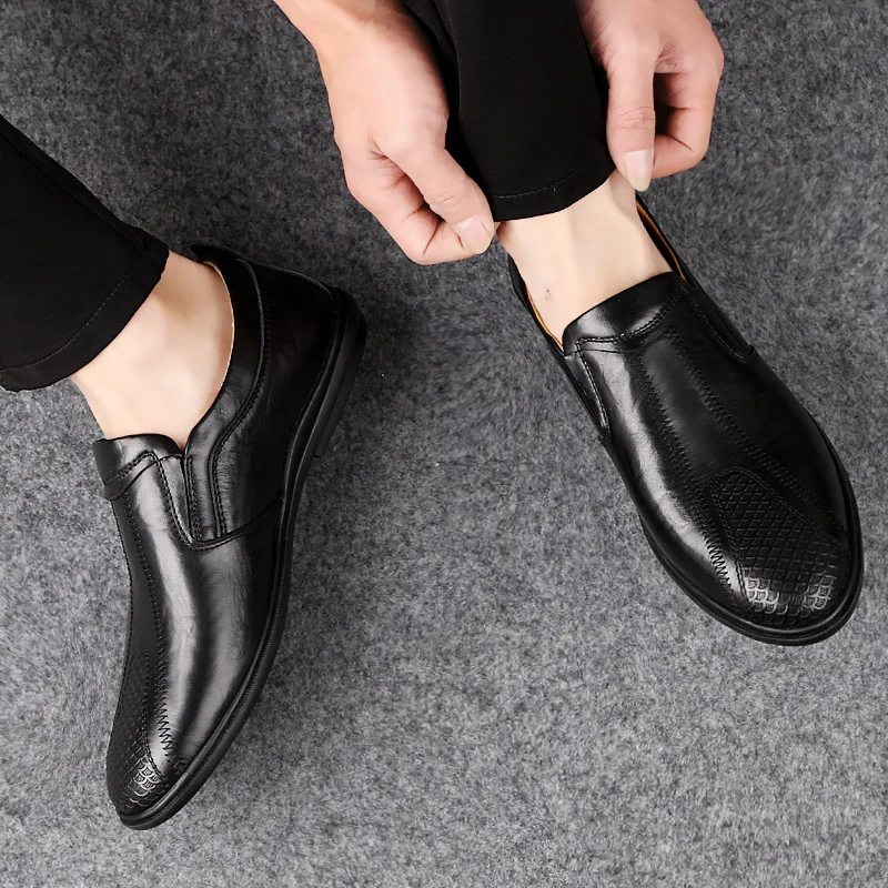 Дышащая мужская повседневная обувь; деловая обувь без шнуровки; модная обувь из натуральной кожи; мужские удобные лоферы для улицы; мужская обувь на плоской подошве; 5