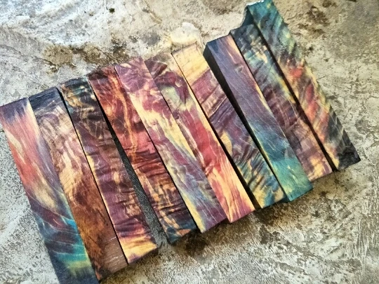 

20x20x125mm colorful stabilized maple wood