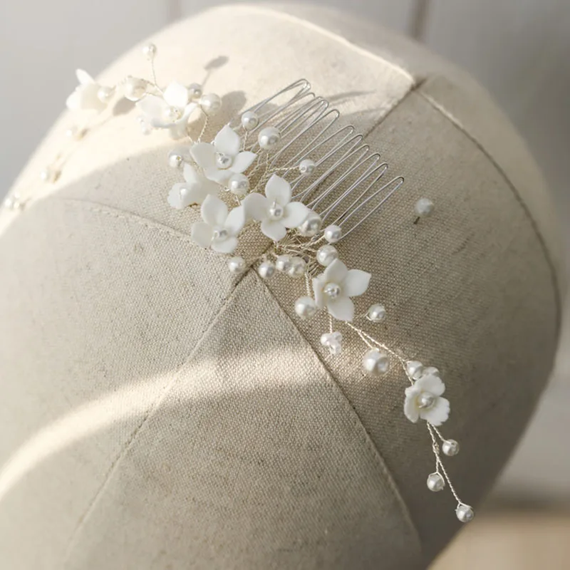 Floralbride Handmade Wired Alloy Pearl Ceram Flower Bridal Hair Comb Wedding Headdress Hair AccessoriesBridesmaids Women Jewelry