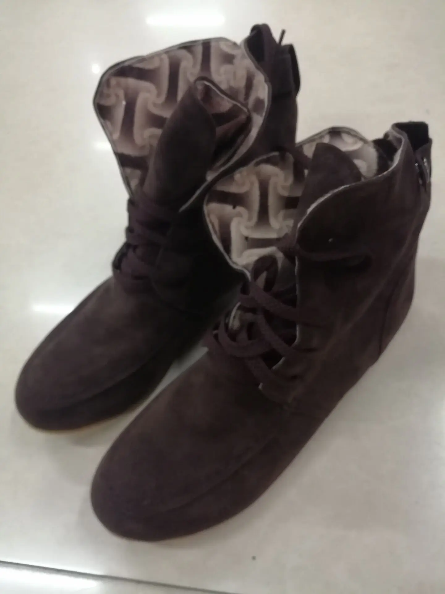 Г. Специальное предложение, клейкие ботинки Botas Mujer, Size34-46 новые женские туфли на плоской подошве с круглым носком, модная повседневная обувь милая платформа t-06