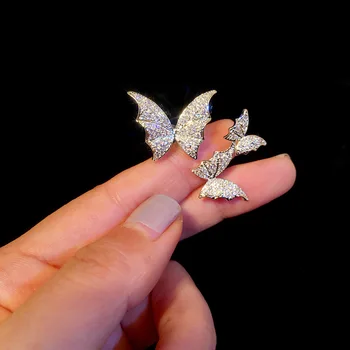 

Luxury Butterfly Rings For Women Gold Silver Color Engagement ring Wedding Party Female Finger Ring Fashion Jewelry 2019