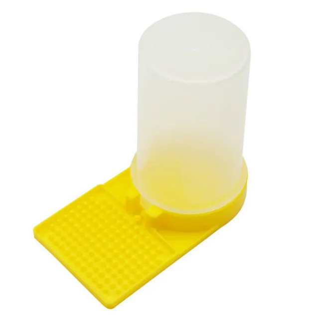 Új Brit Méh -Öntözőkészülék, Méhsejt Adagoló, Méhfészek Bejárata, Méhész -Kupa Eszköz, Ivó Fészek, Méhészet - Image 3