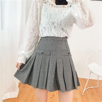 

Women Pleated Skirt Houndstooth Preppy Style Early Autumn Mini Skirts with Buttons