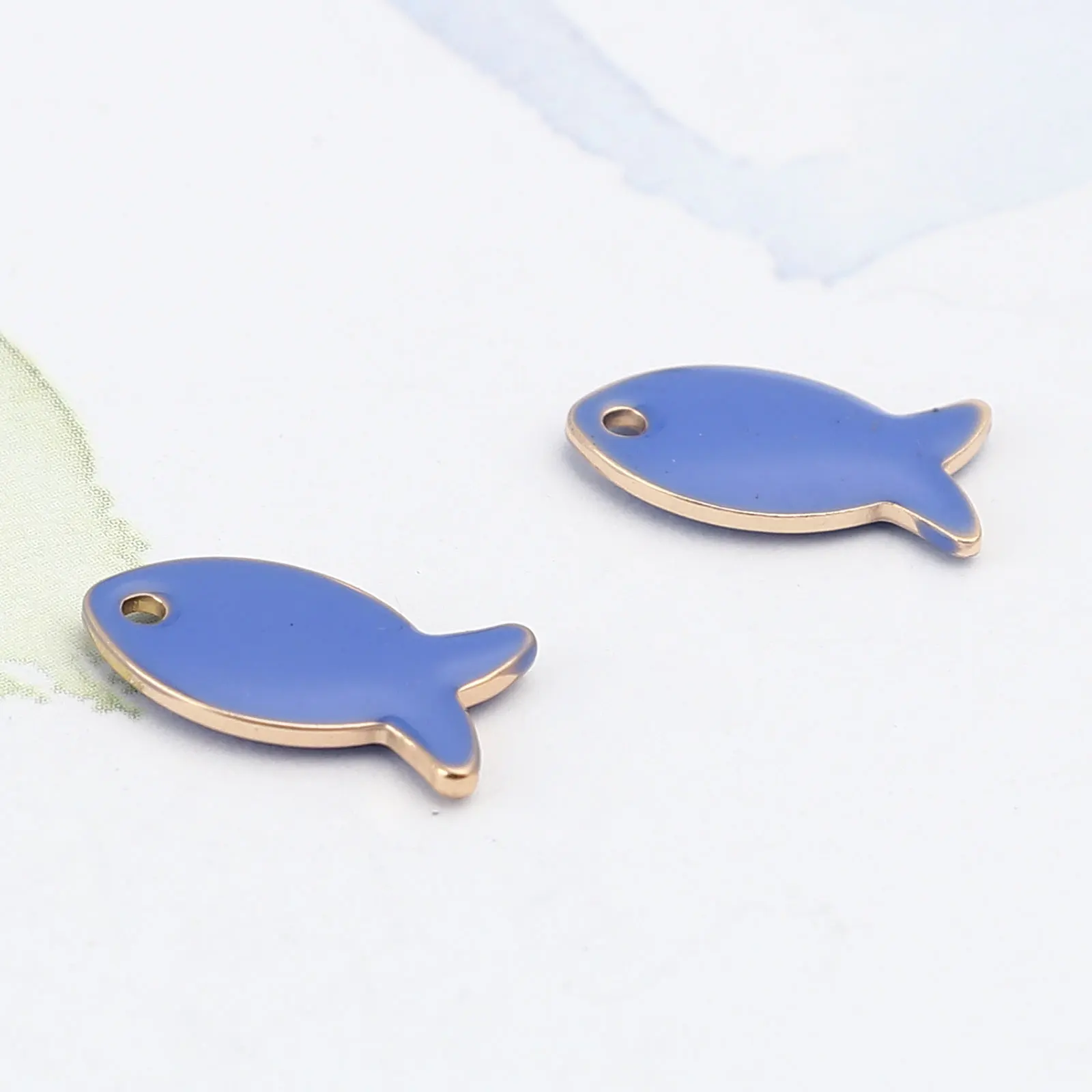 10PCs Copper Double Sided Enamelled Sequins Fish Animal Charms Gold Color Enamel Fish Animal Pendants For DIY Jewelry Making