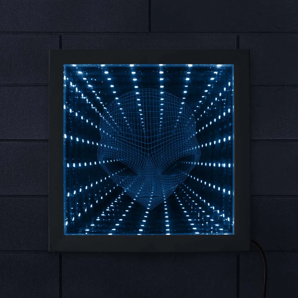 

3D Saucer Man Alien Head LED Vortex Tunnel Interstellar Mirror Lampara Pop-eyed Alien Stunning Optical Illusion Cadre Photo