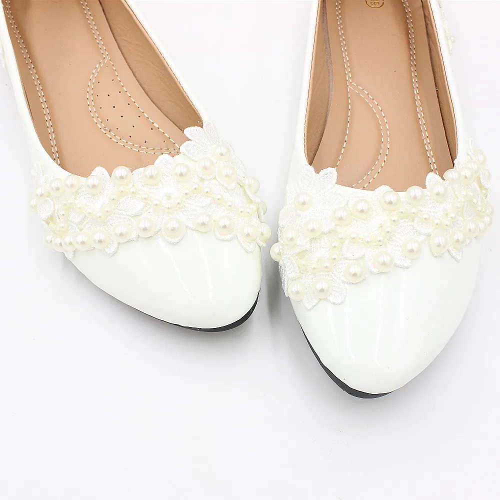 New white flat wedding shoes large size spring bridal shoes soft soles bridesmaid lace decoration made in ChinaBH2114