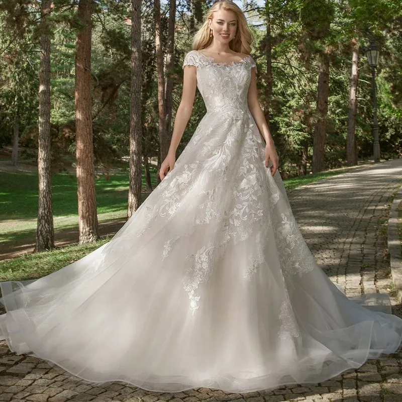 

Abito Da Sposa Long Train Weeding Dress Short Cap Sleeves Casamento Romantic Embroidery Lace A Line Plus Size Wedding Dress