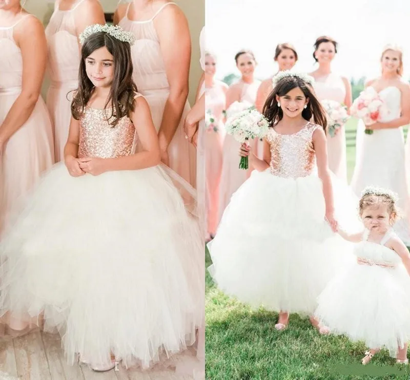 Gorgeous Rose Gold Pailletten Wedding Party Flower Girls Jurken Cap Sleeve Puffy Baljurk Communie Meisje Formele Kleding Gorgeous Rose Gold Pailletten Wedding Party Flower Girls Jurken Cap Sleeve Puffy Baljurk Communie Meisje Formele Kleding