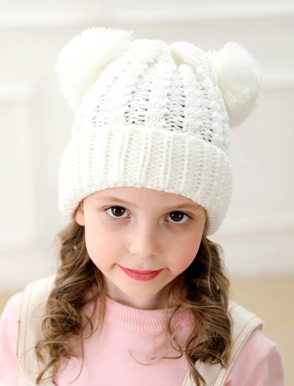 Зимние вязаные детские шляпы милые шапочки для девочек и мальчиков с двумя меховыми помпоны Детские кепки для маленьких девочек теплая мягкая Кепка шляпа