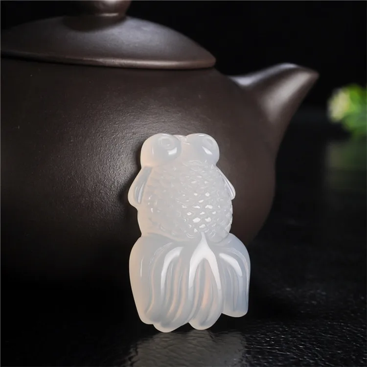 Ювелирные изделия ледяной агат нефрит халцедон r Peaceful Deduction Lucky Little fish кулон