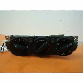 

3M5T19980AD COMMAND HEATING/AIR CONDITIONING FORD FOCUS HATCHBACK (CHAP)