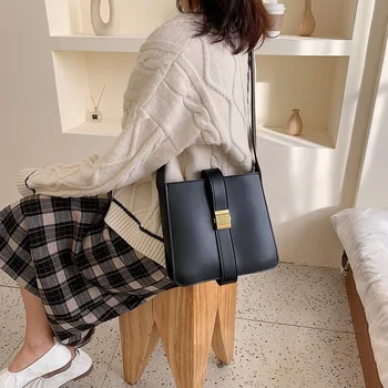 

Women's bag 2020 new ladies bag European and American retro bag shoulder bag fashion small square bag