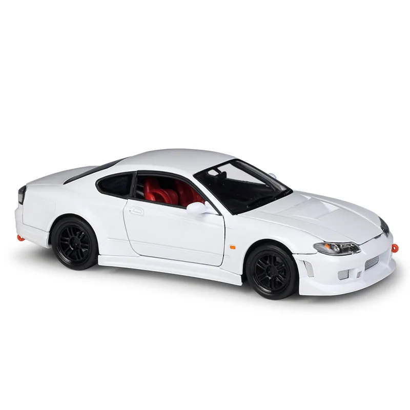 Модель автомобиля Welly 1:24 Nissan Silvia S 15 Литые и игрушечные автомобили коллекционные