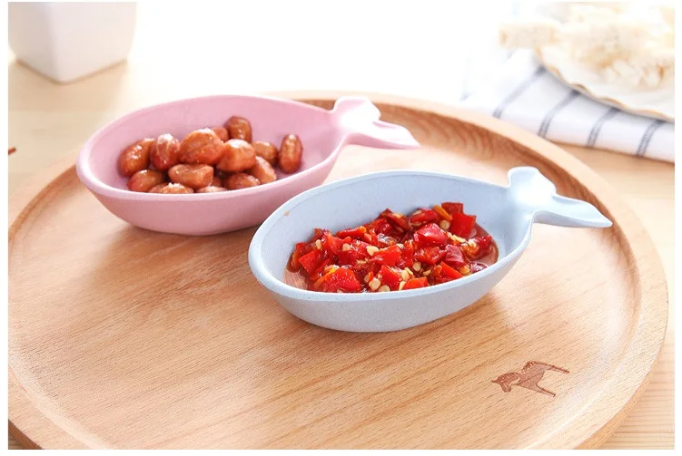 Eco-friendly Creative Wheat Straw Seasoning Dish Whale Soy Sauce Vinegar Dish Fish Shape Snack Plate WB955