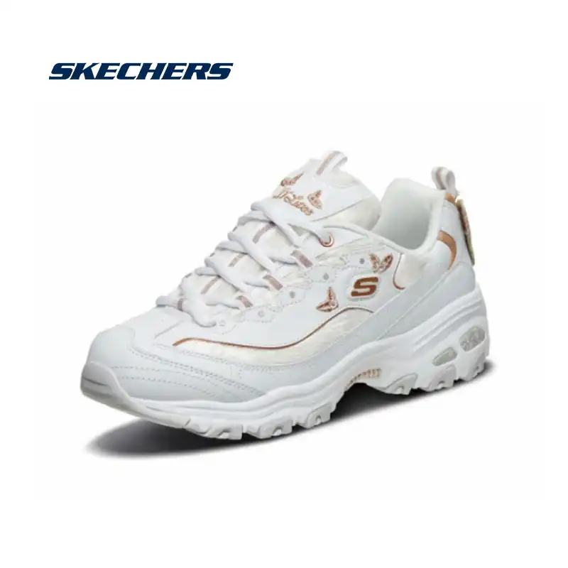 female sketchers