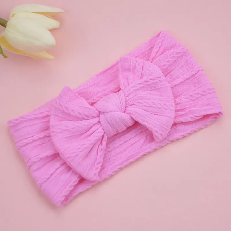 10885523914_1724052294