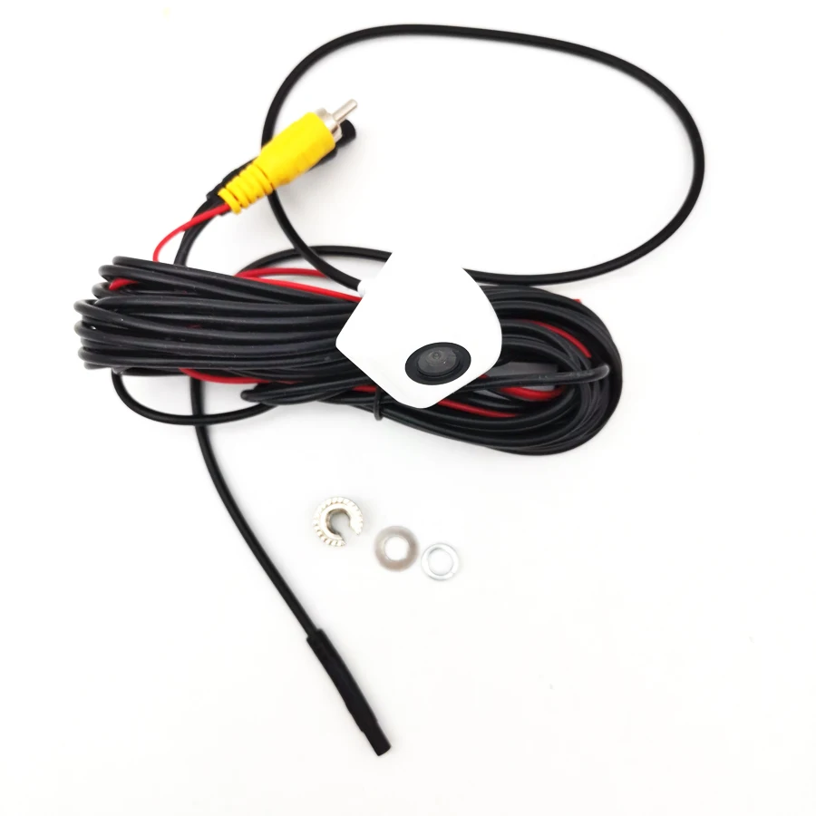 

Автомобильная интеллектуальная камера заднего вида с динамической траекторией парковки