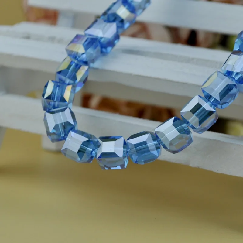 

100pcs/lot Lake Blue AB Square Shape Glass Beads 6mm Cube Crystal Jewelry Bead for DIY Necklace Jewelry Making Accessories