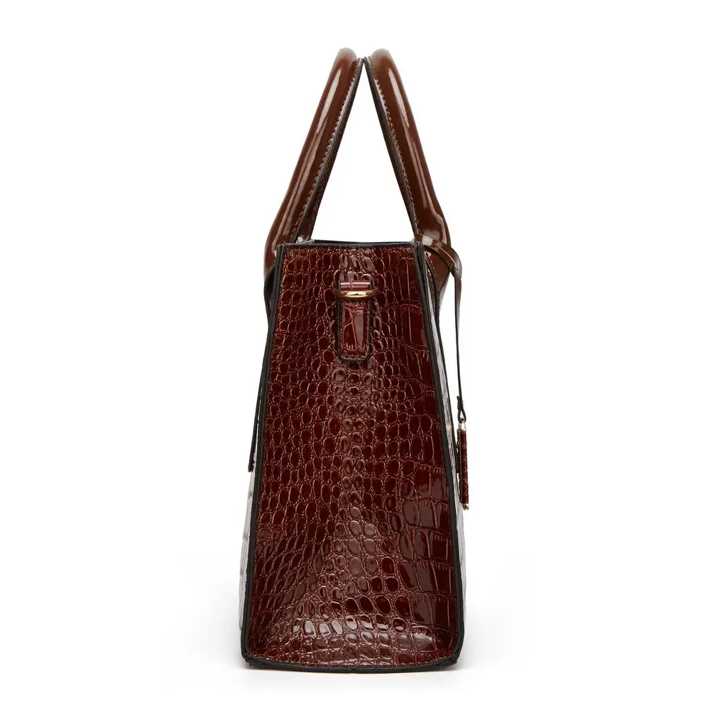TRASSORY модная сумка-рюкзак для путешествий с заклепками Сумка-тоут дамская сумка средней мягкости из искусственной кожи для покупок женская сумка через плечо