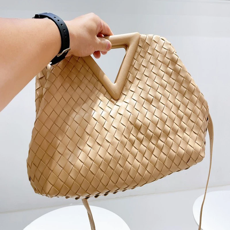 Kaymu handbags Clearance