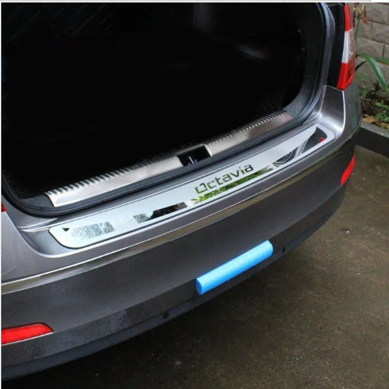 

for Skoda Octavia A7 2015-2017 Sedan Car-Trunk rear bumper Guard guard the Stying After door threshold plate car accessories