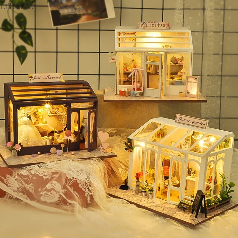 

3 Styles DIY Doll House Wooden Dollhouse Assembling Handmade Model Building Creative Miniature Furniture Puzzle Toys TD24/25/26