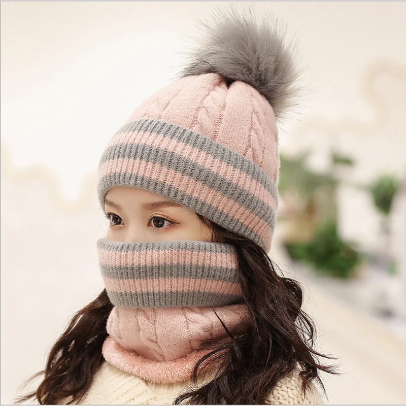 Простой зимний комплект из шапки и шарфа, Женская мода, новая зимняя теплая вязаная шапка с ворсом внутри и помпоном, утолщенная Женская Шапка-бини