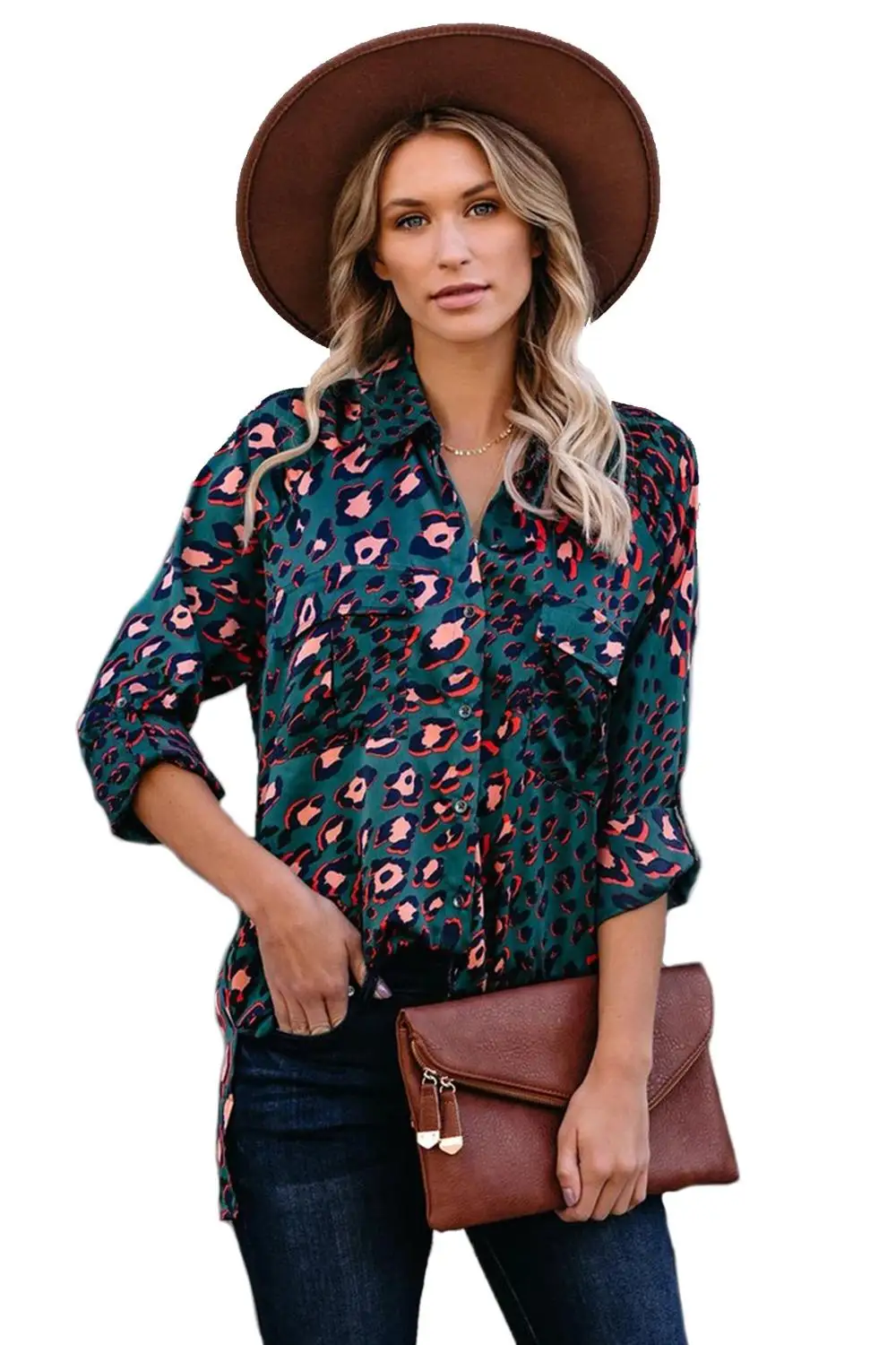 

2020 new long-sleeved T-shirt women's leopard print regular long-sleeved shirt loose large size autumn wild lapel button shirt