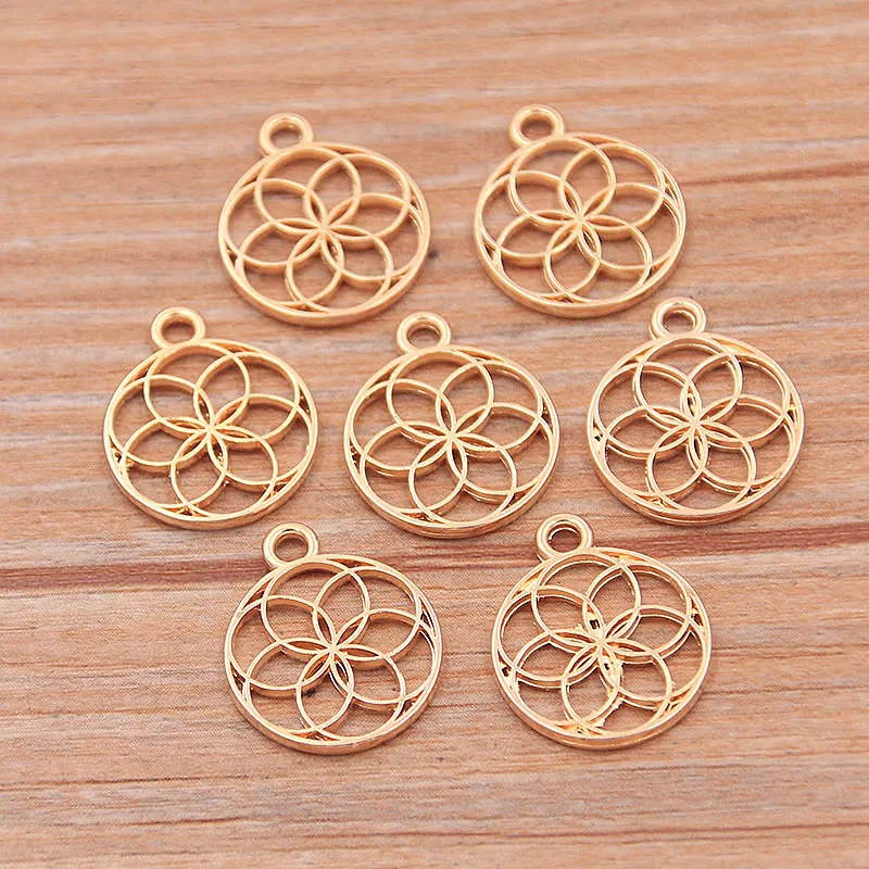 50PCS 13*16mm 2Color Round Kaleidoscope Flower Charms Plant Pendants Handmade Decoration Vintage For DIY Jewelry Making Findings