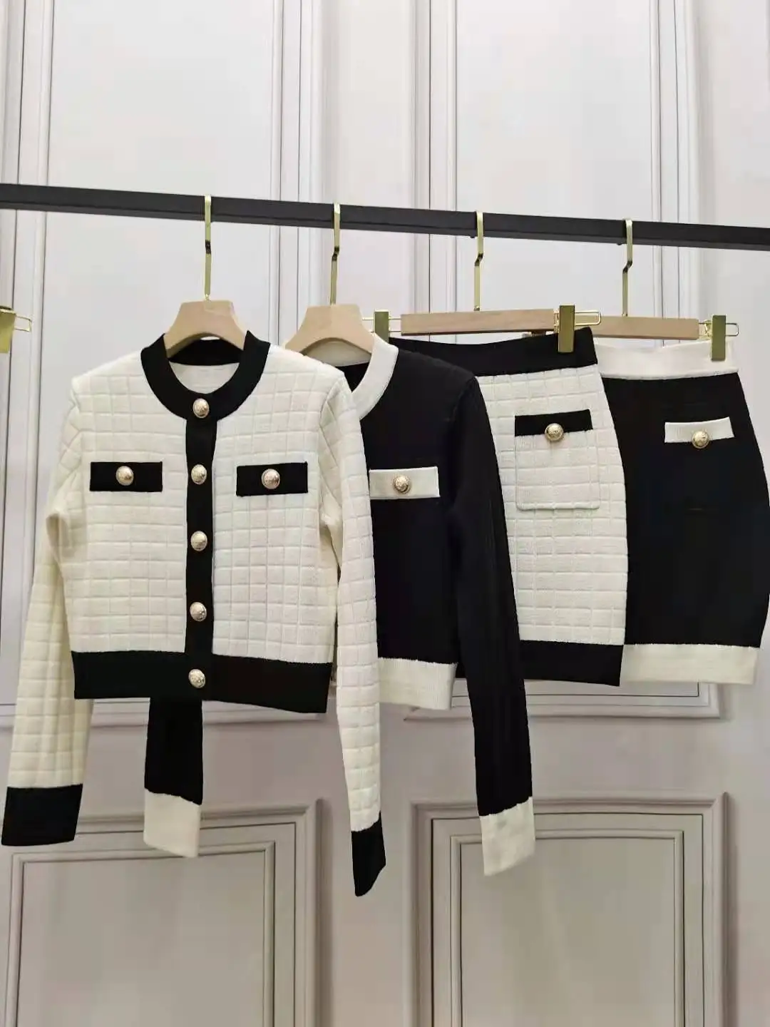 Autumn High Quality Women Casual Patchwork Wool Coat Sweater Cardigan With A-Line Skirt Ladies Luxury Sets 2 Color Gdnz 8.22 |