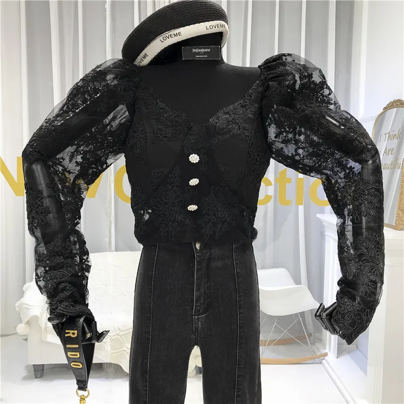 Прозрачные женские рубашки корейская модная одежда Twotwinstyle вышивка цветочный v-образный вырез с пышными рукавами винтажные женские блузки