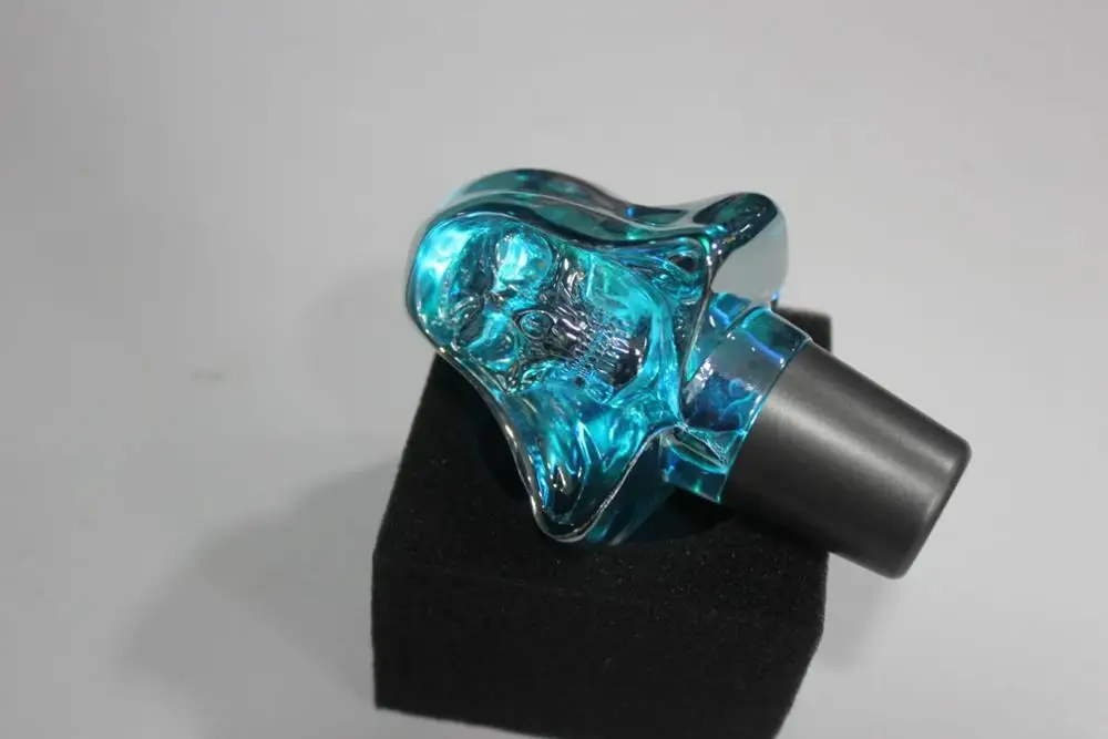 Лампе colorée chicane résine transparente tête de personnalité светодиодный индукции ручек на выбор, люминисцентных тактильные crâne levier